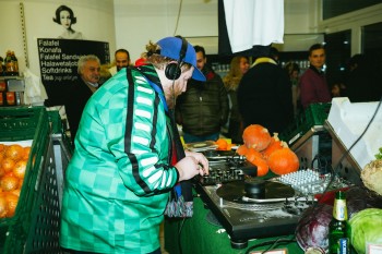 Merit Zimmermann | EAR: Emotional Audiovisual Retail |