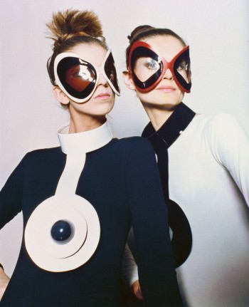 Merit Zimmermann | Space Fashion: Pierre Cardin im Kunstpalast |